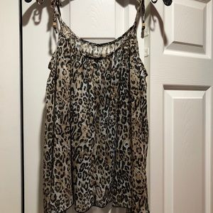 Jungle print women’s top